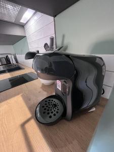 LE QUAI 5 - Studio NEUF CALME - CLIM - WiFi - Gare à 200m