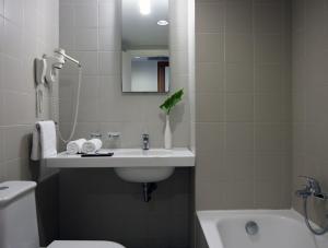 Family Apartment room in Angela Hotel Downtown Rooms