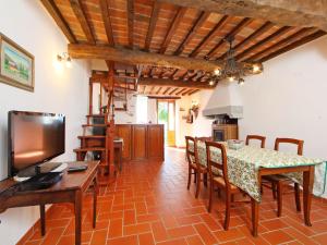 Apartment Piano Rosso 1 by Interhome