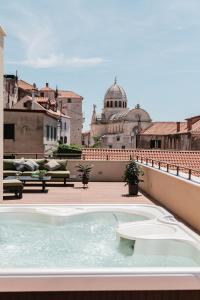 Armerun Heritage Hotel & Residences 