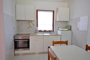 Apartment Ljiljana 