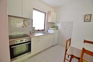 Apartment Ljiljana 