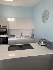 3 Woolacombe West - Luxury Apartment at Byron Woolacombe, only 4 minute walk to Woolacombe Beach!