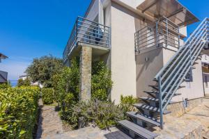 Apartment Vito - 4hvězdičkové hotely ve městě Njivice