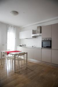 Apartment mit Balkon