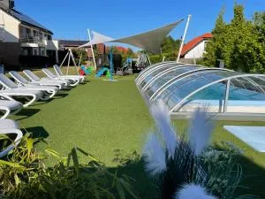 SIEDEM WYDM - Komnino