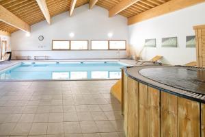 Appartements Le Hameau SPA & PISCINE studio 2 pers by Alpvision Residences : photos des chambres