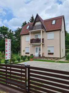 Barka Apartman