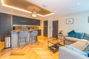 Entire 2 Bed - Free Parking - No. 35 - The Cosy Collection Ltd