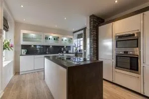 The Old School House - Cosy 3 bedroom Cottage - 基斯高地