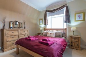 The Old School House - Cosy 3 bedroom Cottage