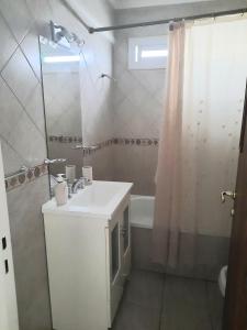 Departamento Categoría Av Pellegrini y San Martín, 2 dormitorios.