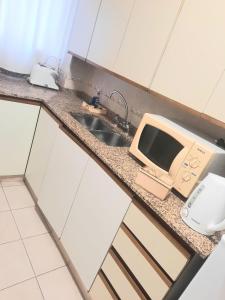 Departamento Categoría Av Pellegrini y San Martín, 2 dormitorios.