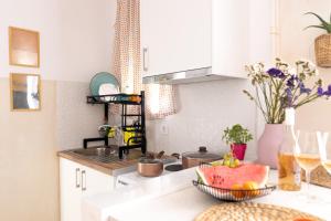 Mediterranean house - 12 min from Acropolis!