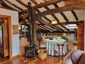 C08C01 Áticos con encanto Colindres - 林皮亚斯