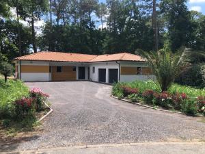 Magnifique villa avec piscine