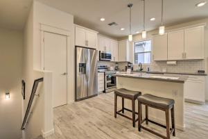Community Perks Executive Chandler Townhome