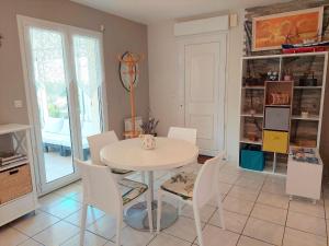 Maisons de vacances Holiday Home in Plouhinec by Audierne Bay : photos des chambres