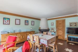 Appartements T2 chaleureux et typique avec balcon au coeur de Megeve - Welkeys : photos des chambres