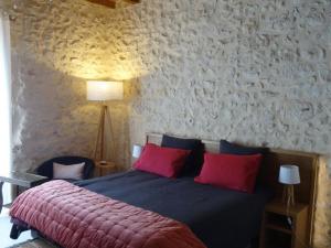 Maisons de vacances Gite Saint-Pierre-de-Chignac, 3 pieces, 5 personnes - FR-1-616-229 : photos des chambres
