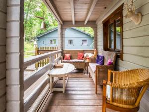 Spacious chalet with sauna and bubble bath