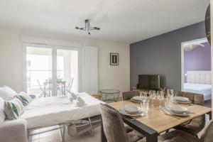 Appartements Superbe appartement avec balcon proche des marais - La Rochelle - Welkeys : photos des chambres