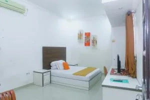 Lia Homestay Syariah Pettarani Makassar Mitra RedDoorz - 马卡萨