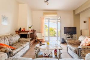 Casa Nebari Seaside Retreats - Fully Equipped, Ideal Spot