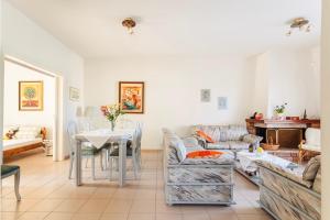 Casa Nebari Seaside Retreats - Fully Equipped, Ideal Spot