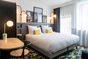 Hotels Best Western M-Treize Paris Asnieres : photos des chambres