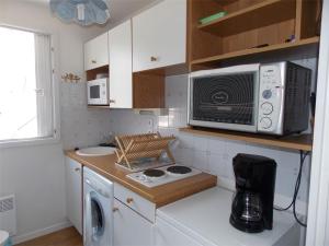 T2 avec parking proche thermes - FR-1-313-135