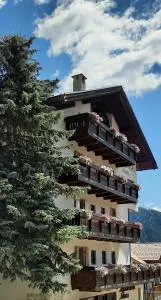 Apartments Antares - Colfosco