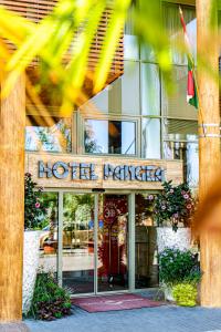 Pangea Hotel