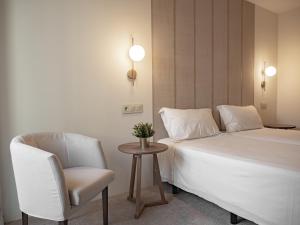 Superior Quadruple Room room in Hotel Oriente