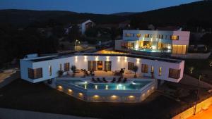 Luxury villa Azure in Imotski, wellness oasis 