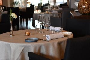 Hotels Le Cheval Blanc - Lac du Der - Logis Hotel : photos des chambres
