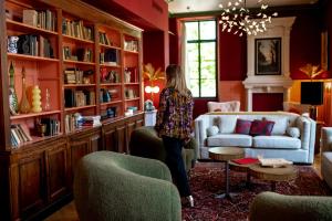 Hotels Chateau de Fiac - Luxurious Hotel & Spa : photos des chambres