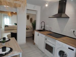 Beach and Sun - Paseo Marítimo -Playa