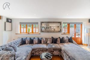 Dorney Barn, Close To Windsor Legoland