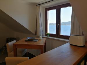 Apartments Kuća Nebeska