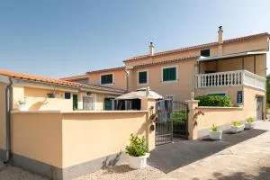 Apartments Anđela - Bičine