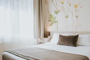 Hotels Hotel Aux Tamaris - Vue Mer : photos des chambres