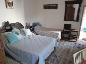 B&B / Chambres d'hotes LE PRIEURE : photos des chambres