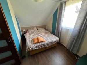 Kaszuby- Domek całoroczny nad Jeziorem Gowidlińskim