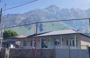 guest house lela rezo