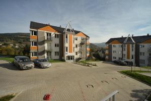 Stonowane i Eleganckie Apartamenty Sun Seasons 24 w Świeradowie Zdroju by Noclegi Renters