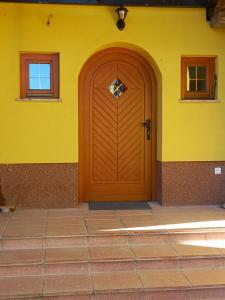 B&B family room Tubej