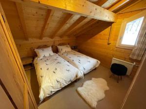 Maisons de vacances Beautiful 5-bed chalet in Les Carroz d'Araches : photos des chambres