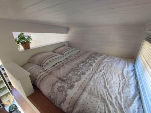 Maisons de vacances Tiny house chez Caroline : photos des chambres