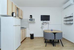 Apartments Orange 709 